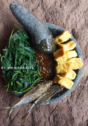 Foto resep Glandir Brambang Asem (Plecing Glandir)