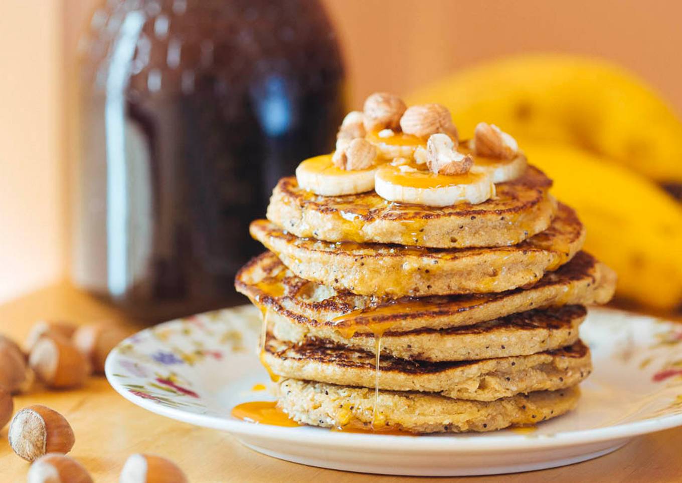 Tortitas de avena y plátano con miel de brezo