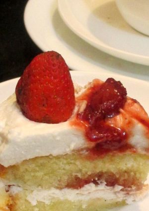 A picture of Classic Victorian Sponge Cake.