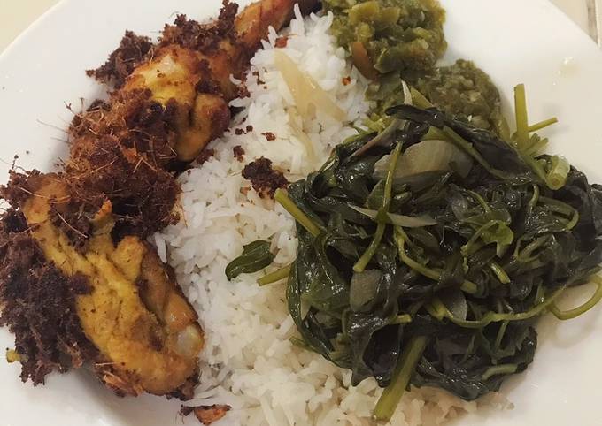 Ayam Goreng Lengkuas sambal ijo