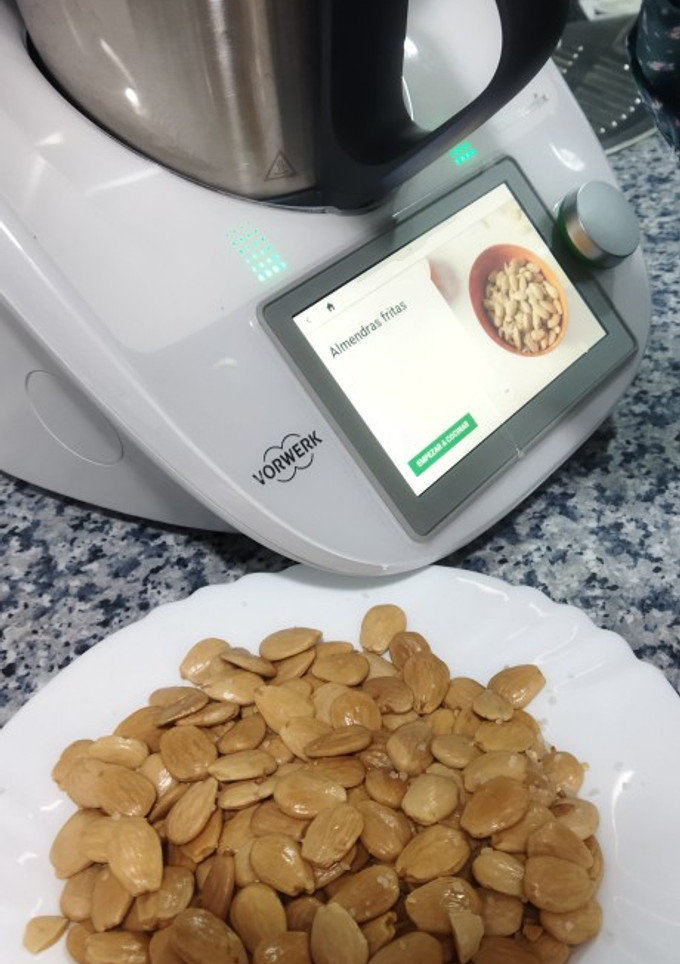 Una foto de Almendras fritas en Thermomix