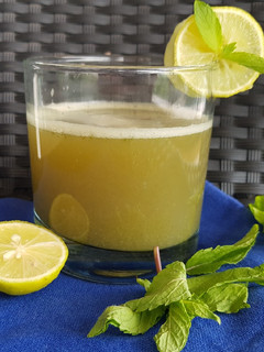 A picture of Cucumber Mint Juice.