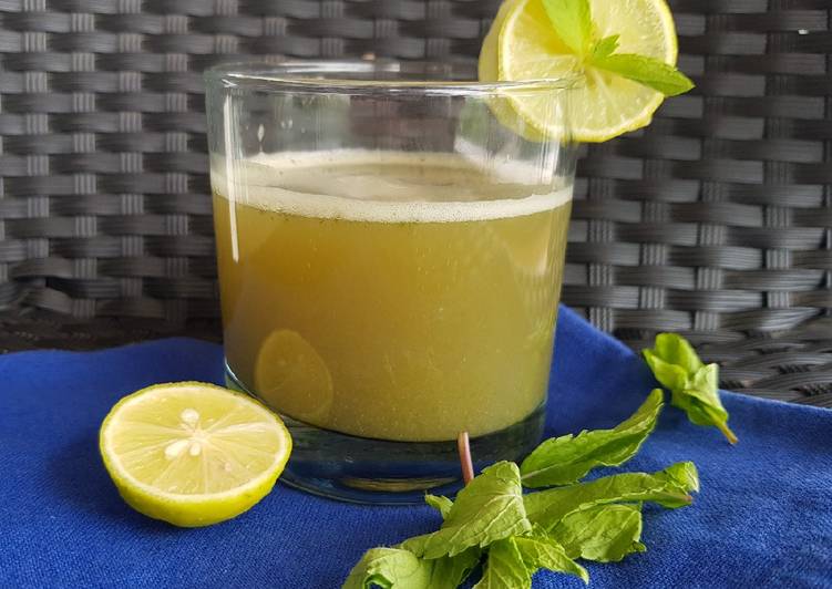 Steps to Prepare Perfect Cucumber Mint Juice