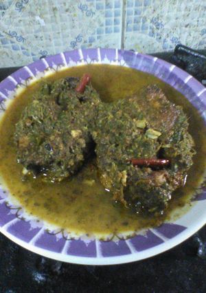 A picture of Coriander  lemon  fish curry.