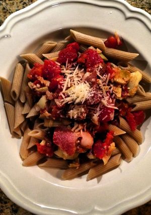 A picture of Bacon, Tomato & Artichoke Pasta.