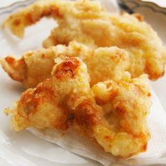 A picture of Mentsuyu-seasoned Chicken Tempura.