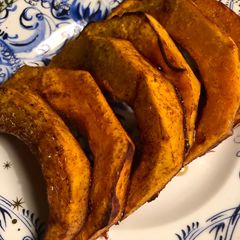 A picture of Maple cinnamon squash - vegan.