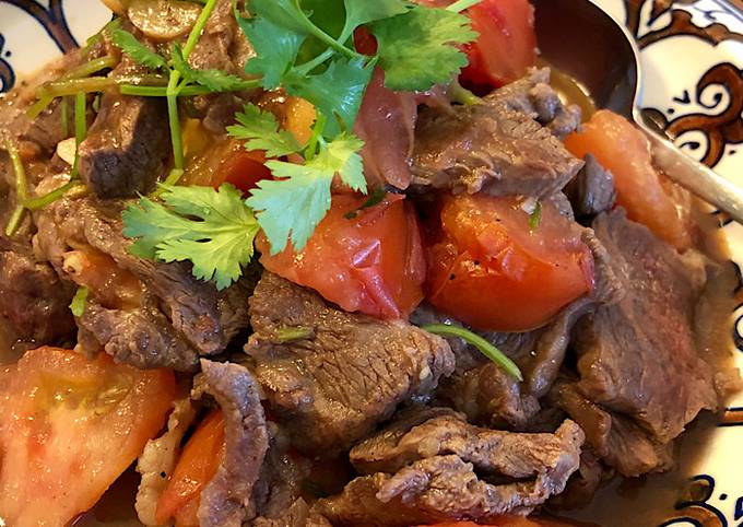 Simple Way to Make Award-winning Beef &amp; Tomato stir-fry