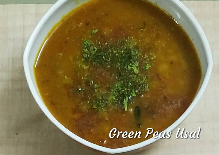 Recipe of Homemade Dry Green Peas Usal In Red Gravy