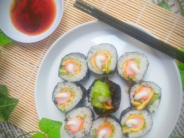 Langkah Mudah untuk Membuat Sushi roll crabstick, Lezat