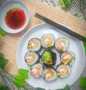 Langkah Mudah untuk Membuat Sushi roll crabstick, Lezat