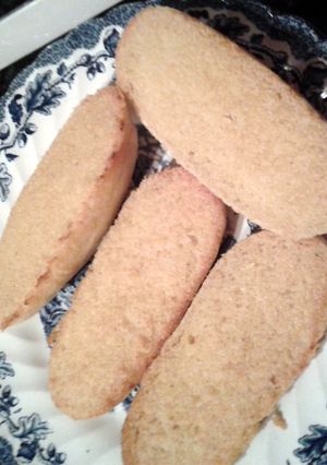 A picture of very easy garlic bread.