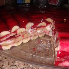 A picture of Banana and Jello Cake.