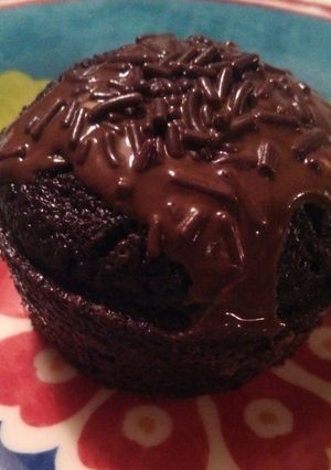 A picture of Molten Brownie Muffins.
