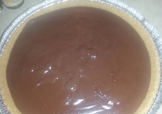 Chocolate Amaretto Pudding Pie