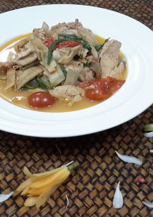 A picture of Banana Blossom Curry.