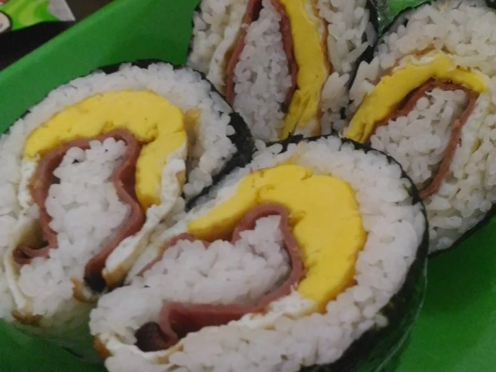 Cara Mudah Menyiapkan Resep  Onigiri homemade yang Bisa Manjain Lidah, Bikin Ketagihan