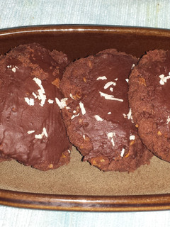 A picture of Afghan biscuit/cookie.