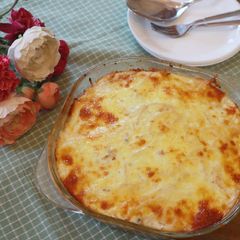 A picture of Vegetarian baked spaghetti.