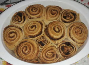 Una foto de Rollos de canela veganos