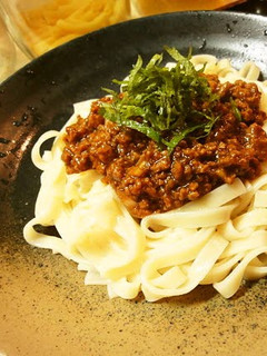 A picture of Meat Miso with Udon Noodles.
