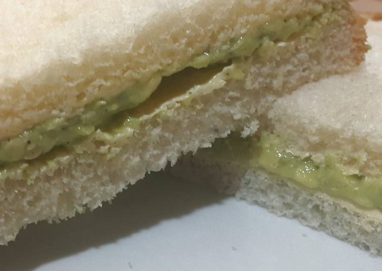 Simple Way to Prepare Quick Yummy Avo Sandwich