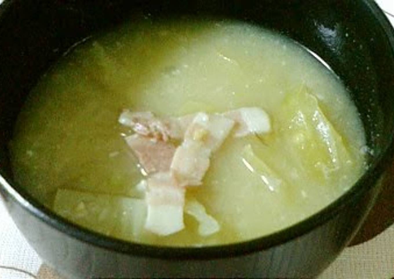 Miso soup with cabbage and spring bacon