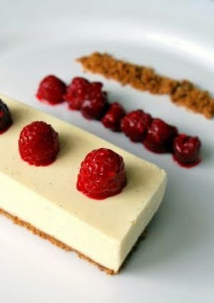A picture of New York Cheesecake.