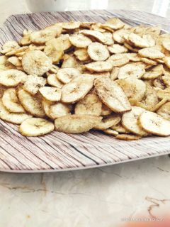 કેળા ની વેફર (Kela Wafer Recipe In Gujarati) રેસીપી મુખ્ય ફોટો
