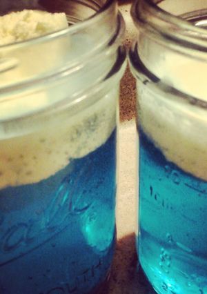 A picture of Frozens Elsa kiddie punch.