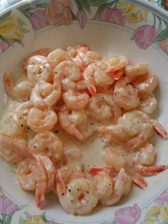 A picture of Simple shrimps in cream sauce.
