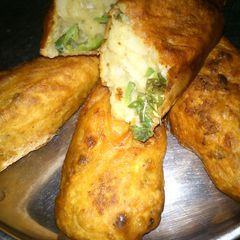 A picture of mirchi pakora.