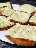 Milanesas de lomo con jamón de York y queso