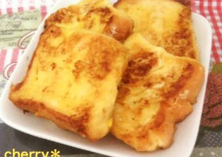 Made With Frozen Bread!  Easy and Fluffy French Toast