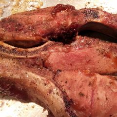 A picture of Strawberry-Basil Country Pork Ribs.
