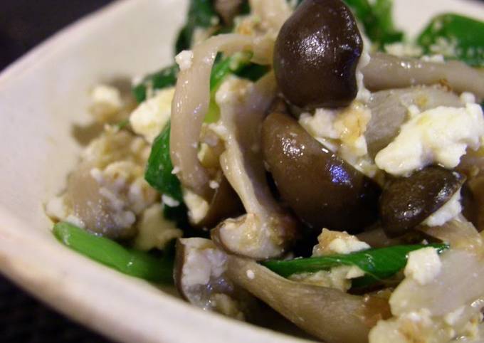 5 Minutes in the Microwave Spicy Garlic Chive & Tofu with Bonito Flakes