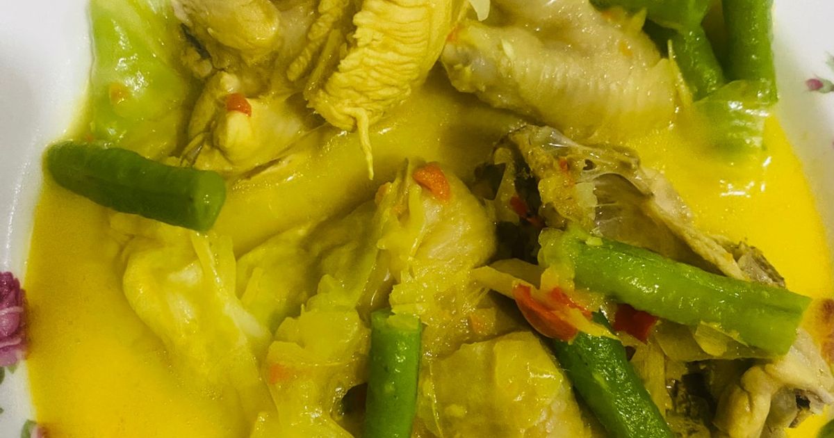 Resipi Ayam Masak Lemak Cili Api Style Johor oleh Erma Yusnida - Cookpad