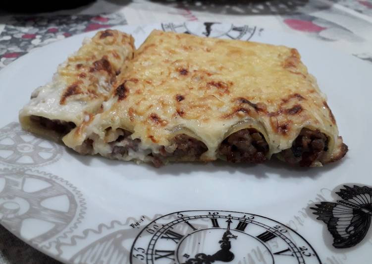 Canelones de carne y champiñones