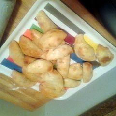 A picture of Russian Piroshki.