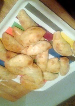 A picture of Russian Piroshki.