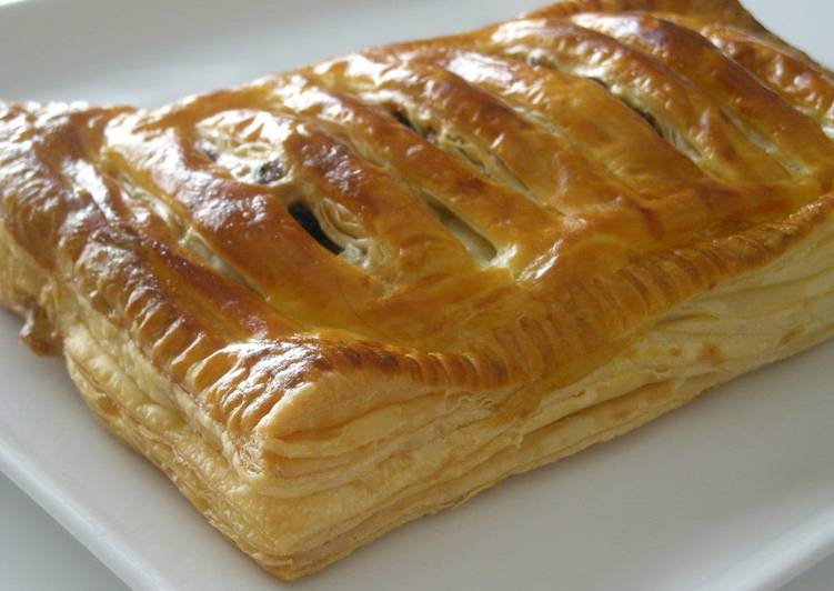 Recipe of Perfect Easy Apple Pie with Frozen Puff Pastry