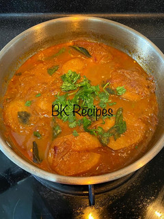 சைவ மீன் குழம்பு(வாழைக்காய்) செய்முறை முக்கிய புகைப்படம்