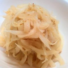 A picture of Easy Daikon Namul.