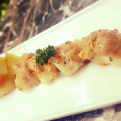 A picture of Vodka Cream Sauce with Fresh tomato.