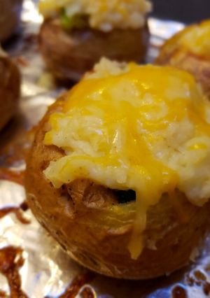A picture of Stuffed Baked Potatoes.