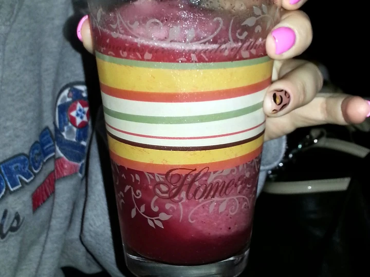 Easy Way Prepare Emergen-C Snozzberry Lemonade Slushy the Perfect Tasty