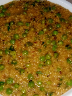 वेज दलिया(veg daliya recipe in hindi) रेसिपी मुख्य फोटो