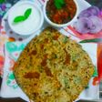 मेथी पराठा विथ मिंट दही एंड टमाटर सब्ज़ी