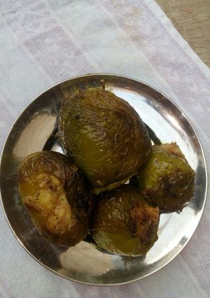 Bharva shimla mirch रेसिपी मुख्य फोटो