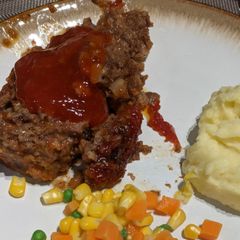 A picture of Meatloaf.